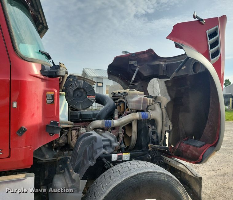 image for item KB9012 2018 Mack GU713 dump truck