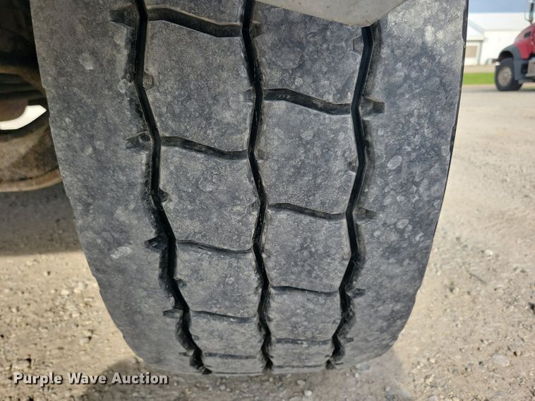 image for item KB9012 2018 Mack GU713 dump truck