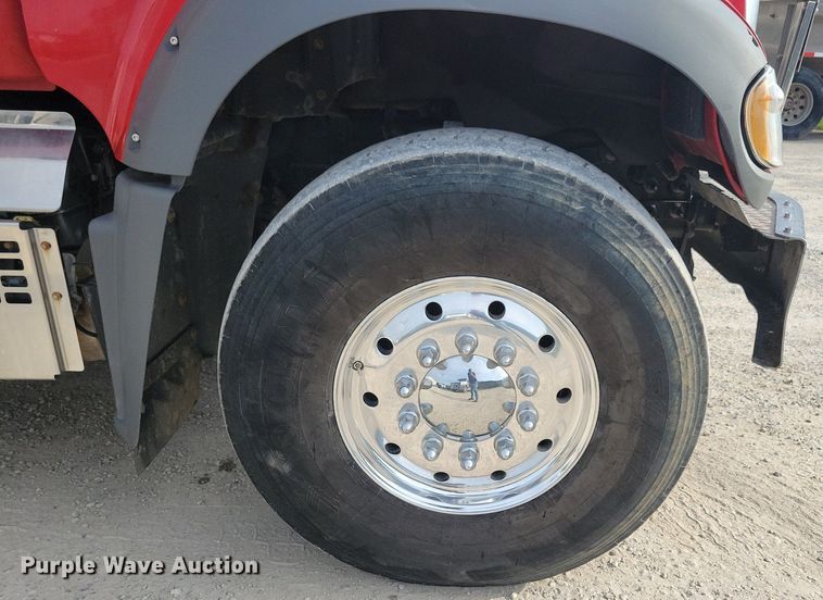 image for item KB9012 2018 Mack GU713 dump truck