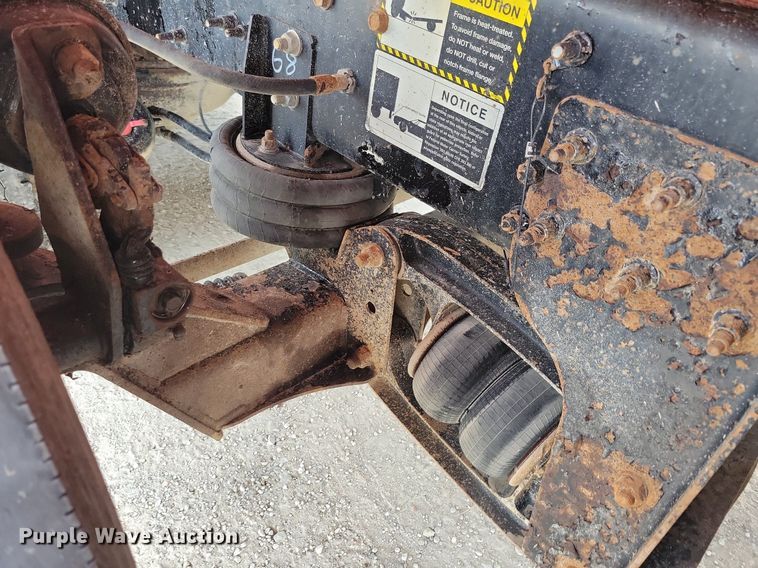 image for item KB9012 2018 Mack GU713 dump truck