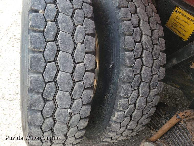 image for item KB9012 2018 Mack GU713 dump truck