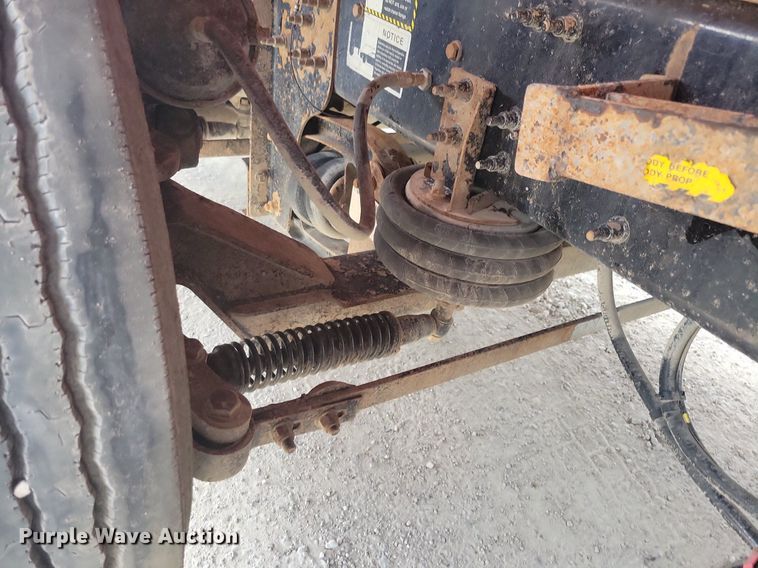 image for item KB9012 2018 Mack GU713 dump truck