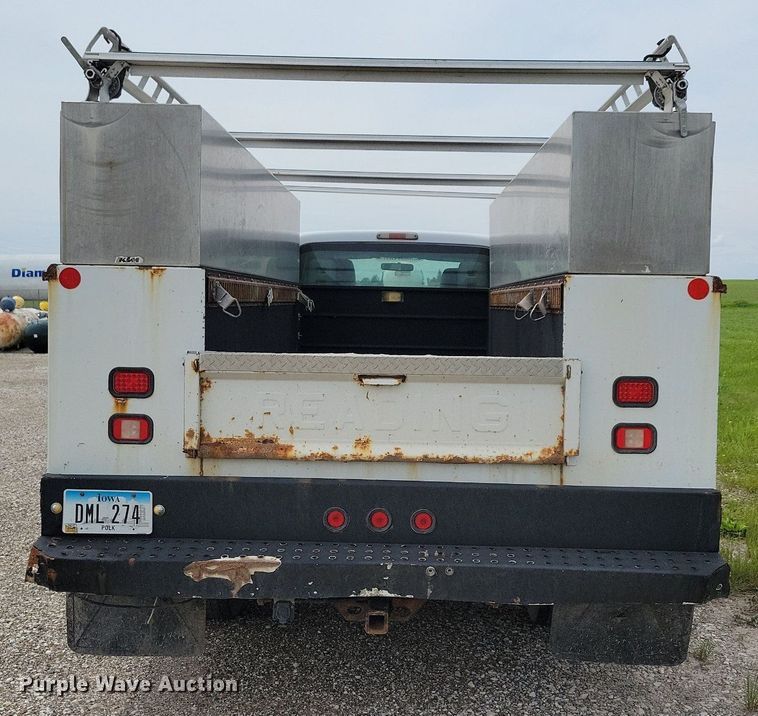 image for item KB9014 2012 Ford F550 utility / service truck