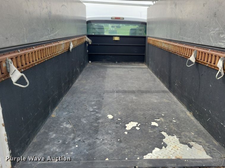 image for item KB9014 2012 Ford F550 utility / service truck