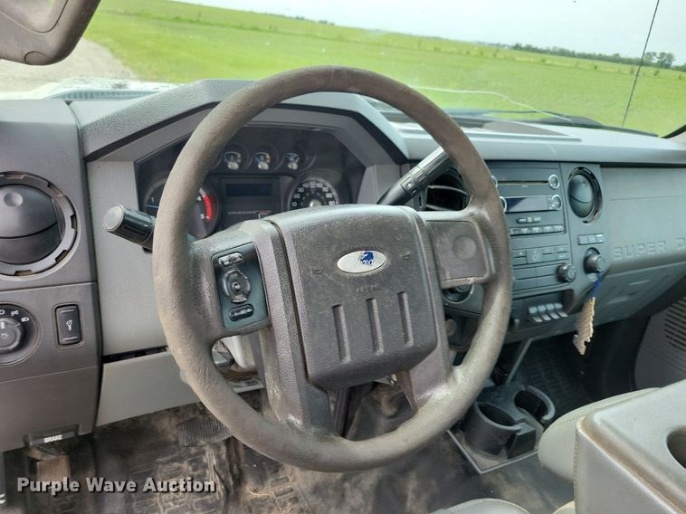 image for item KB9014 2012 Ford F550 utility / service truck