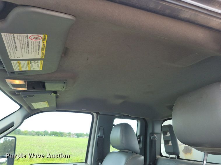 image for item KB9014 2012 Ford F550 utility / service truck