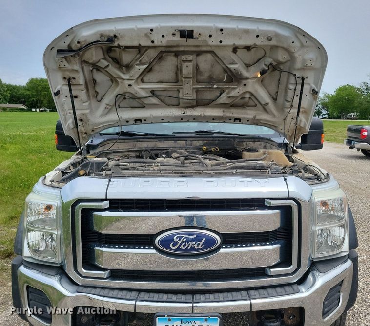 image for item KB9014 2012 Ford F550 utility / service truck