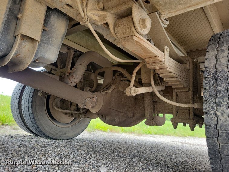 image for item KB9014 2012 Ford F550 utility / service truck