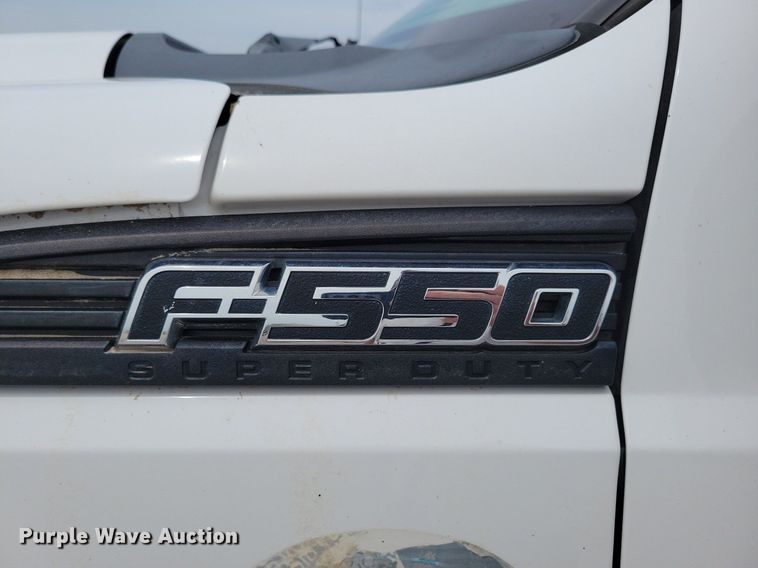 image for item KB9014 2012 Ford F550 utility / service truck