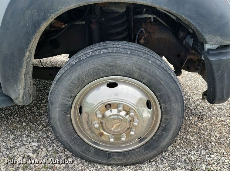 image for item KB9014 2012 Ford F550 utility / service truck