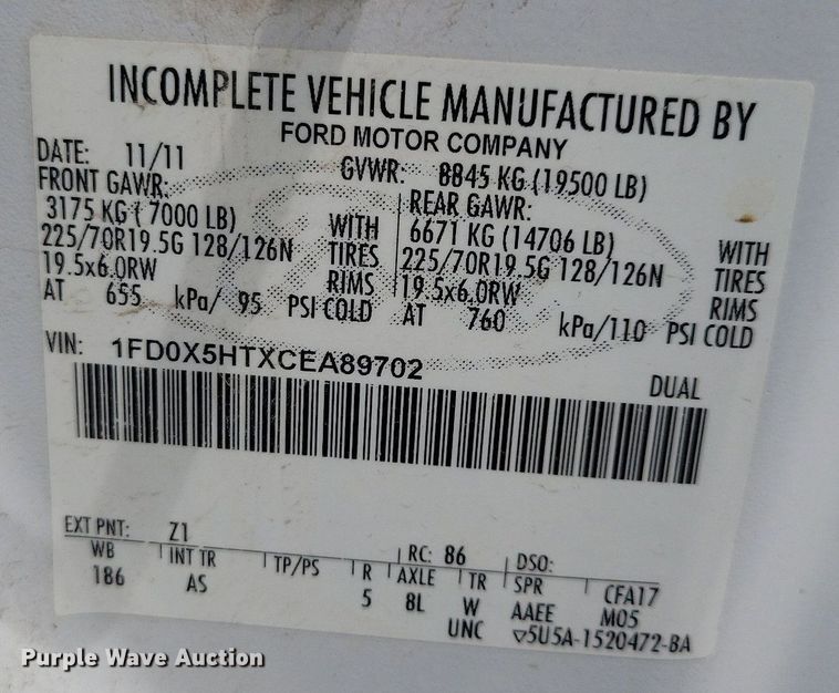 image for item KB9014 2012 Ford F550 utility / service truck