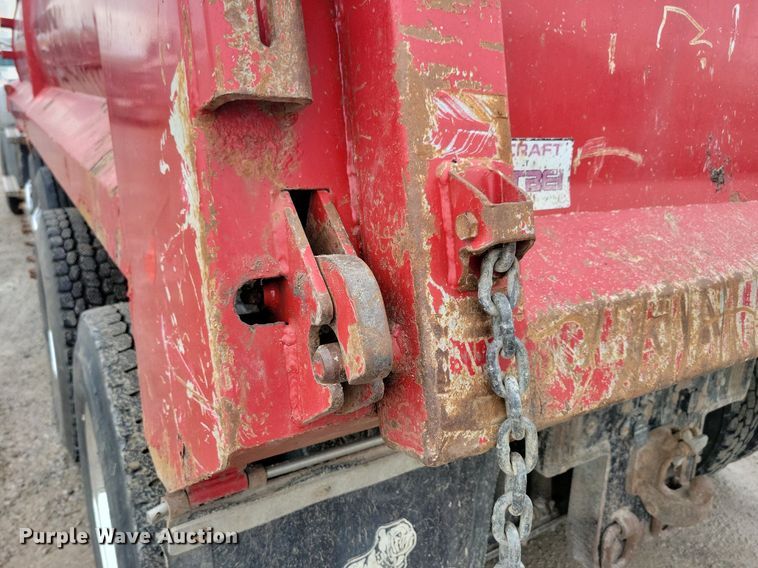 image for item KB9025 2016 Mack GU713 dump truck