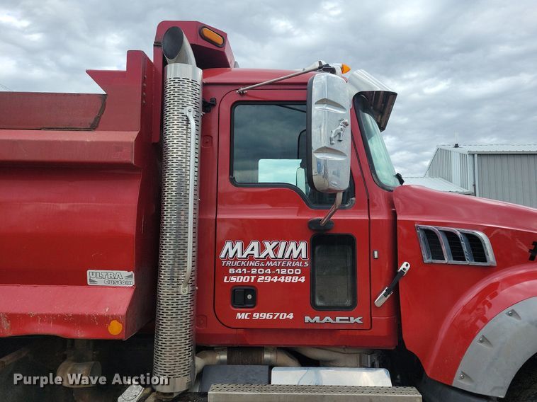 image for item KB9025 2016 Mack GU713 dump truck