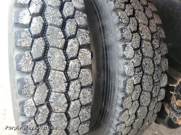 image for item KB9025 2016 Mack GU713 dump truck