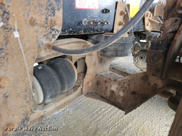 image for item KB9025 2016 Mack GU713 dump truck