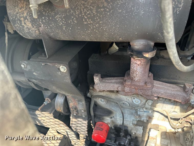 image for item LR9355 2002 International  9400i vacuum truck