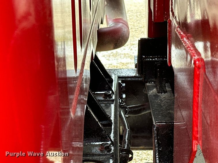 image for item LR9381 1992 International  2554 dump truck