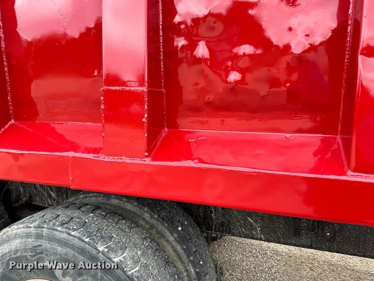 image for item LR9381 1992 International  2554 dump truck