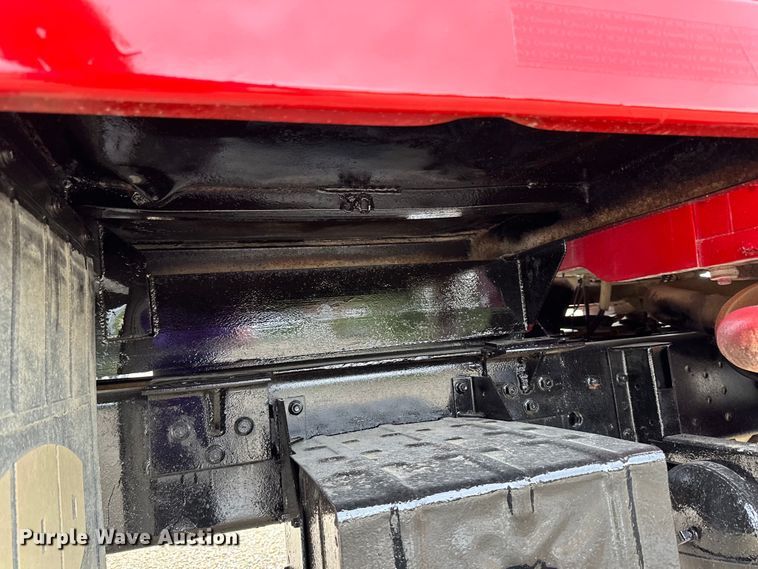 image for item LR9381 1992 International  2554 dump truck