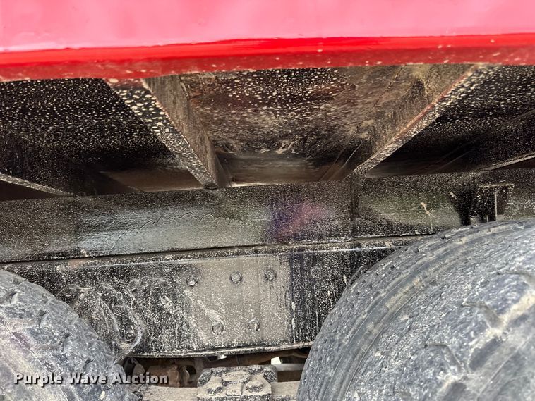 image for item LR9381 1992 International  2554 dump truck