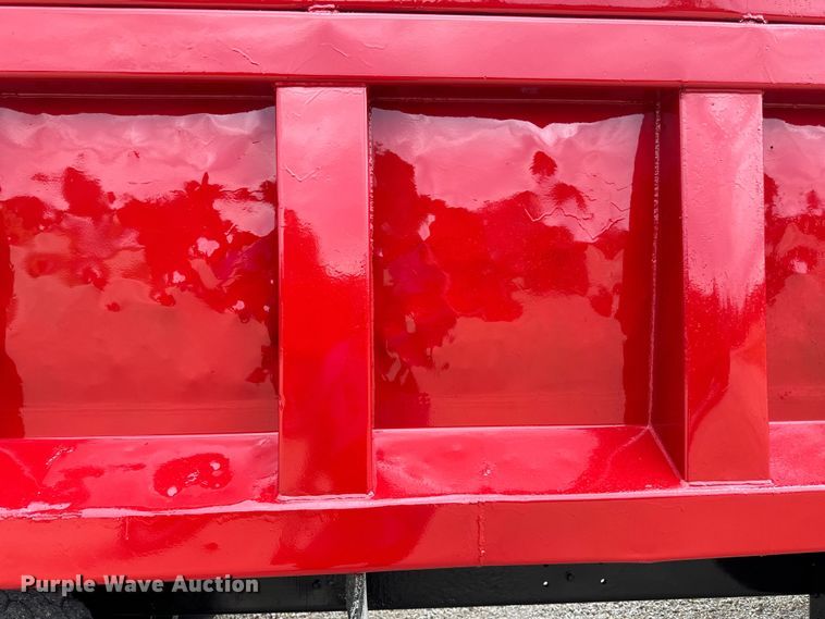 image for item LR9383 1992 International  2554 dump truck