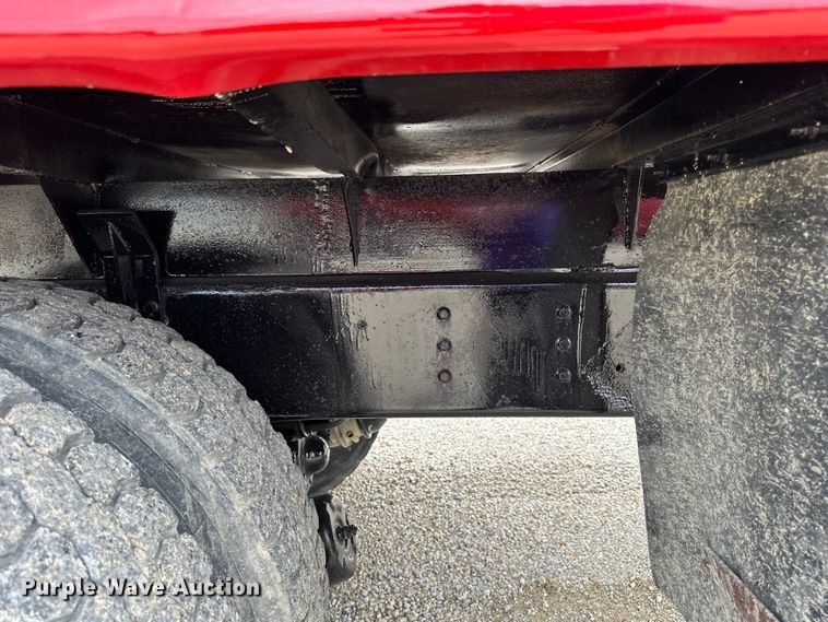 image for item LR9383 1992 International  2554 dump truck