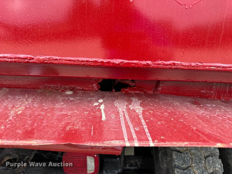 image for item LR9383 1992 International  2554 dump truck