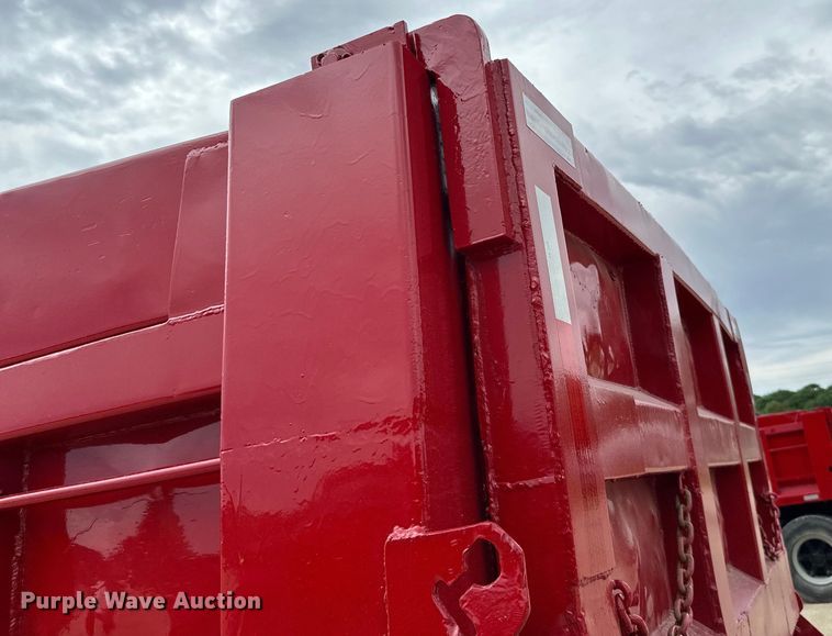 image for item LR9383 1992 International  2554 dump truck