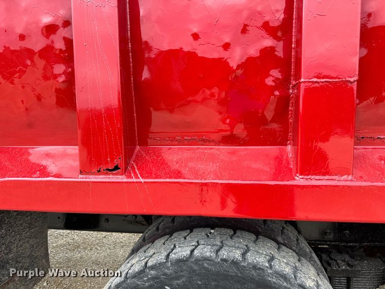 image for item LR9383 1992 International  2554 dump truck