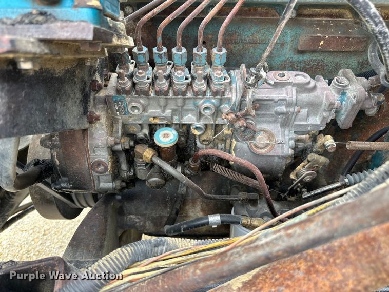 image for item LR9383 1992 International  2554 dump truck