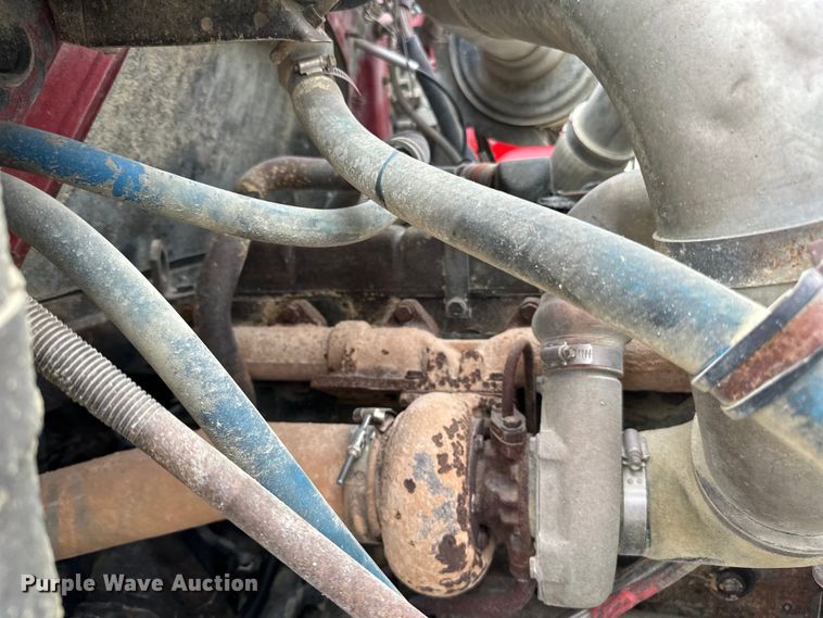 image for item LR9383 1992 International  2554 dump truck