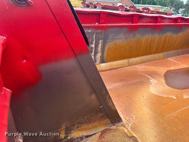 image for item LR9384 1991 International  2554 dump truck