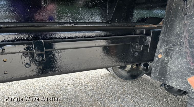 image for item LR9384 1991 International  2554 dump truck