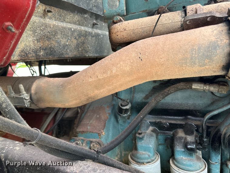 image for item LR9384 1991 International  2554 dump truck