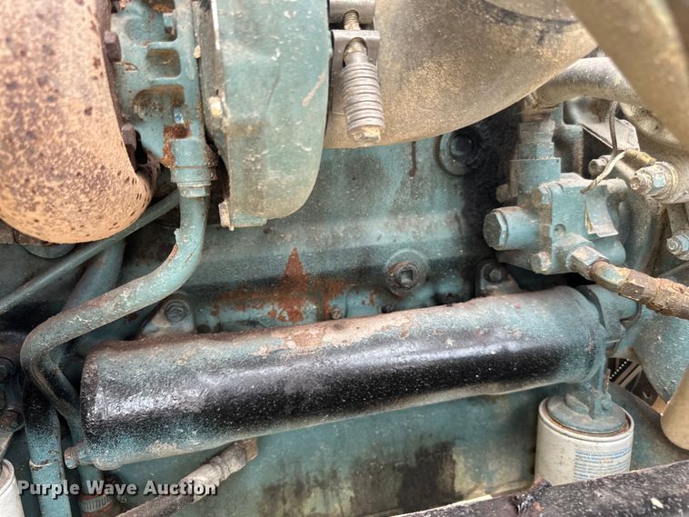 image for item LR9384 1991 International  2554 dump truck