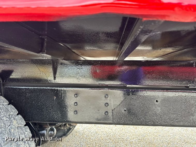 image for item LR9385 1993 International  2554 dump truck