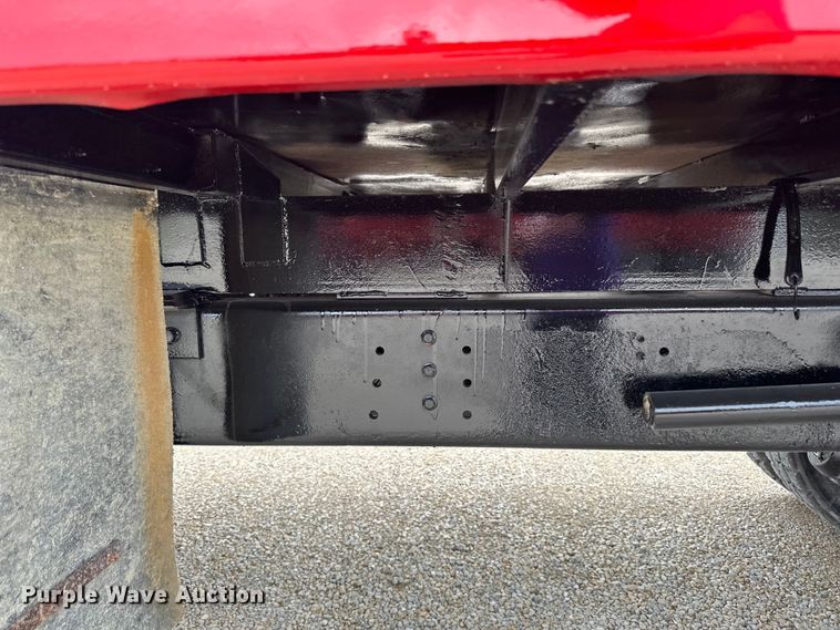 image for item LR9385 1993 International  2554 dump truck