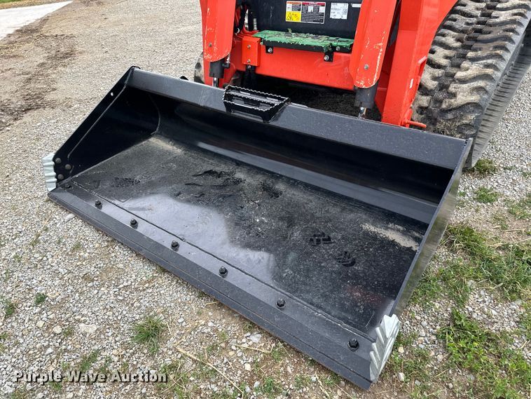 image for item LR9387 Kubota SVL97-2 tracked skid steer loader