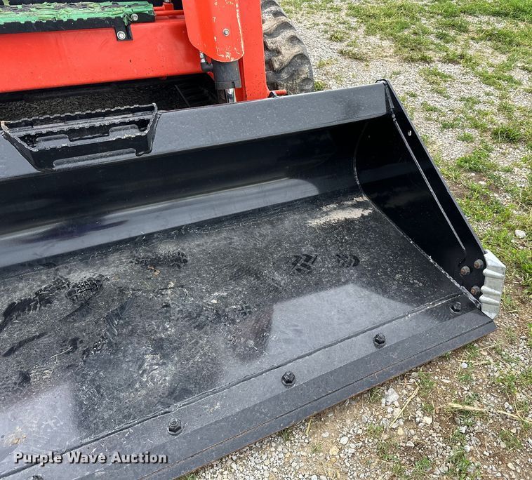 image for item LR9387 Kubota SVL97-2 tracked skid steer loader