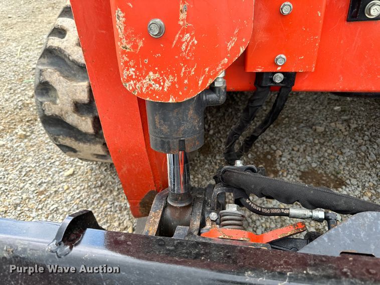 image for item LR9387 Kubota SVL97-2 tracked skid steer loader