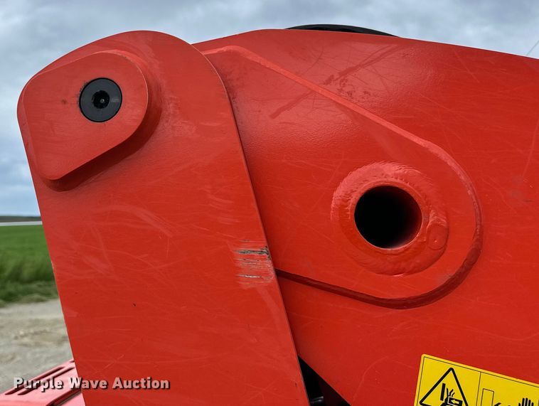 image for item LR9387 Kubota SVL97-2 tracked skid steer loader