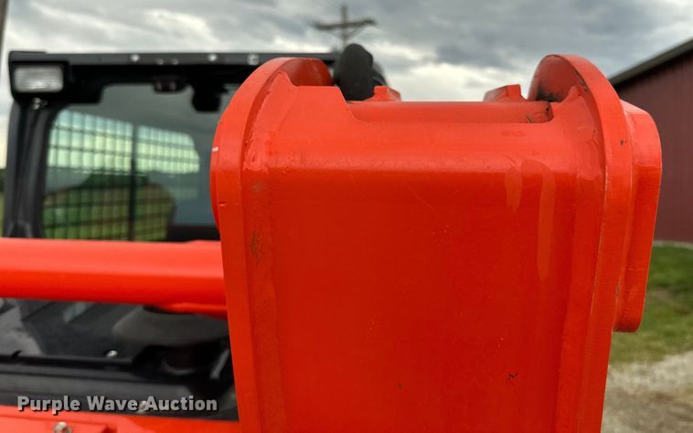 image for item LR9387 Kubota SVL97-2 tracked skid steer loader