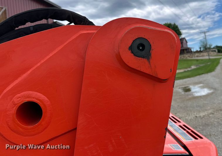 image for item LR9387 Kubota SVL97-2 tracked skid steer loader