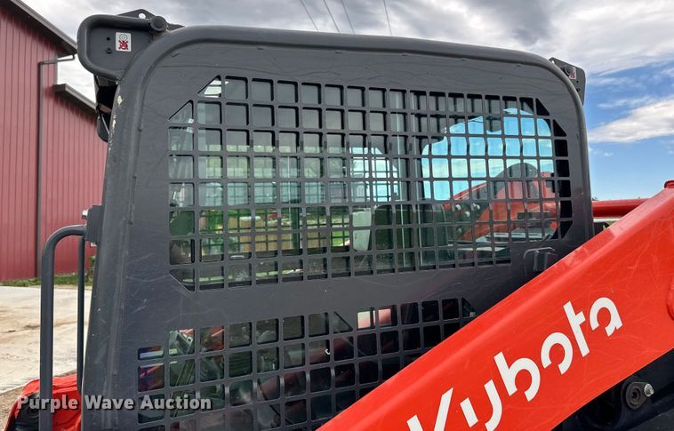 image for item LR9387 Kubota SVL97-2 tracked skid steer loader