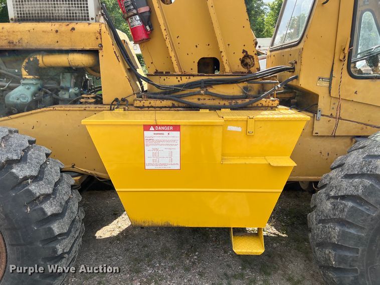 image for item LU9883 Galion crane