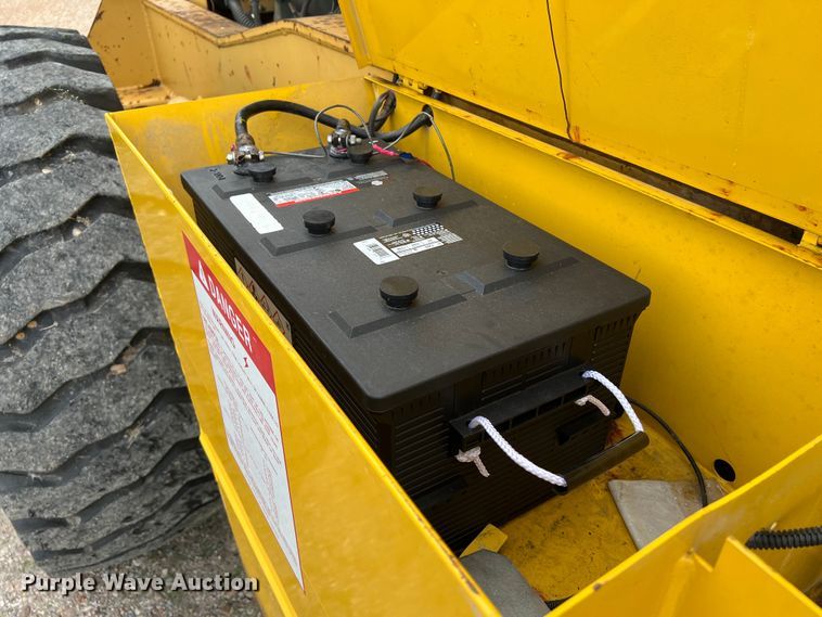 image for item LU9883 Galion crane