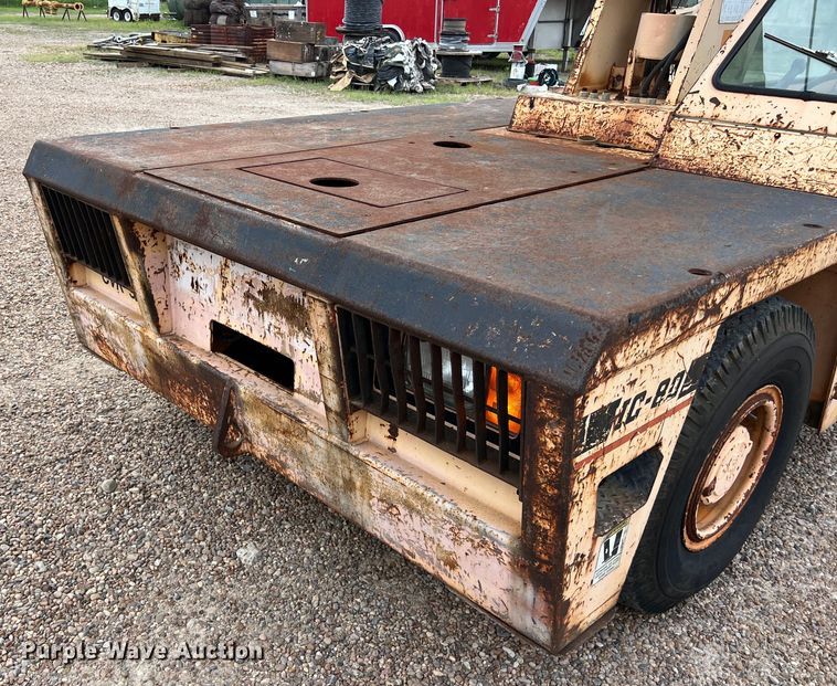 image for item LU9884 1992 Broderson IC-80-2D crane