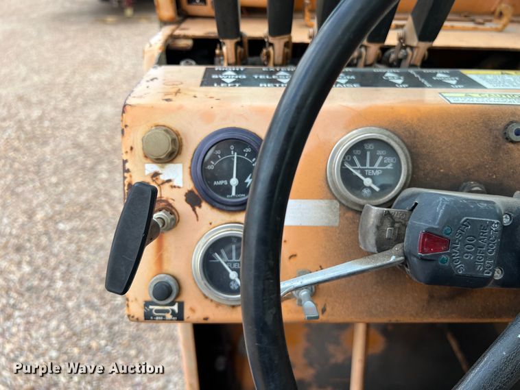 image for item LU9884 1992 Broderson IC-80-2D crane