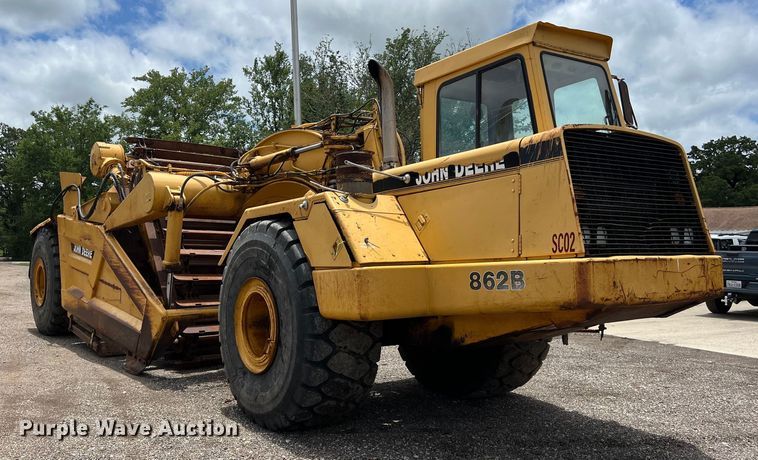 image for item LU9892 1995 John Deere  862B elevating scraper