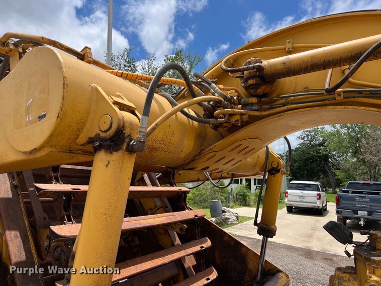 image for item LU9892 1995 John Deere  862B elevating scraper